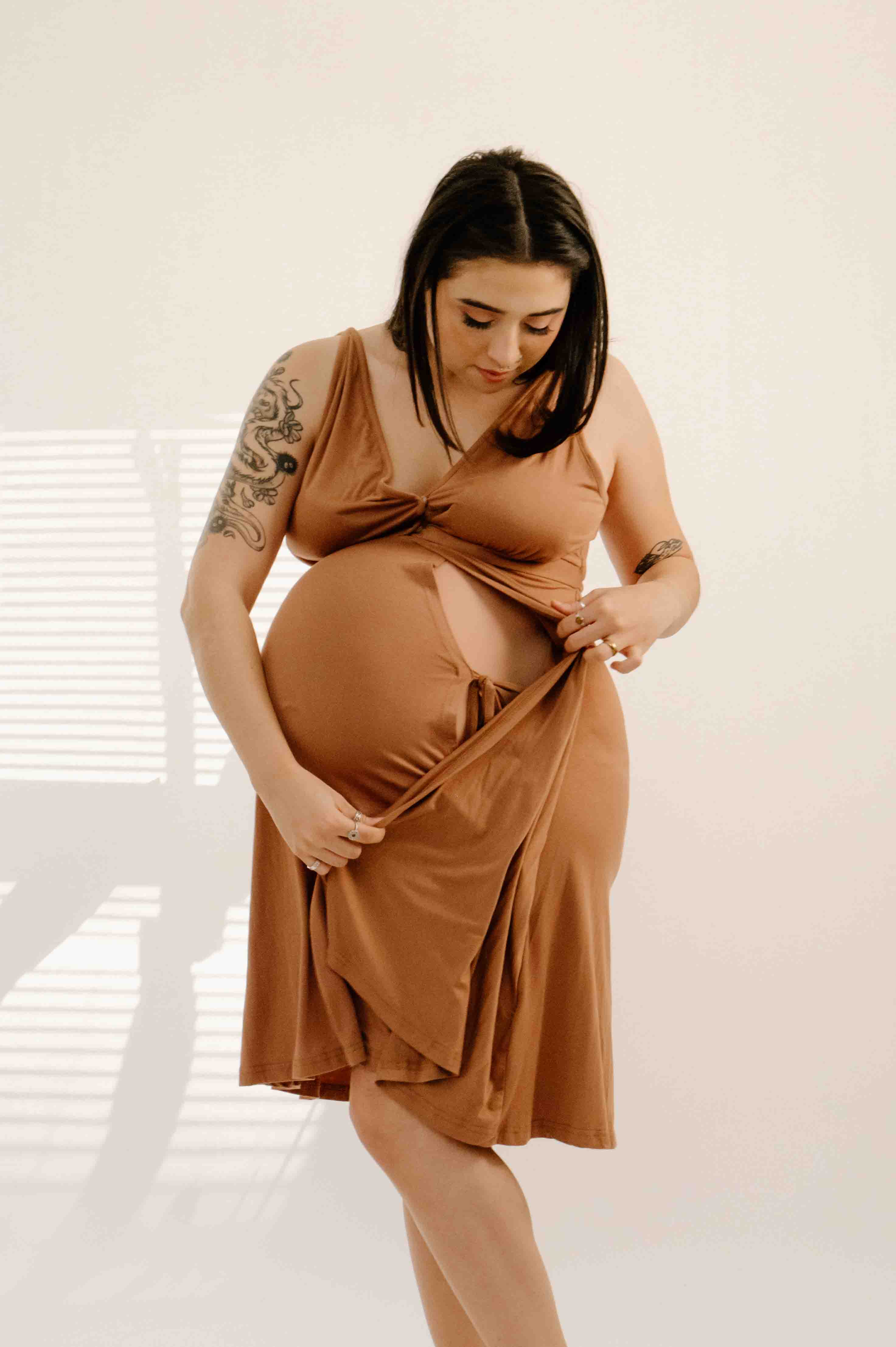 Juliet Labor & Postpartum Gown in Caramel-Limited Time - Image 3