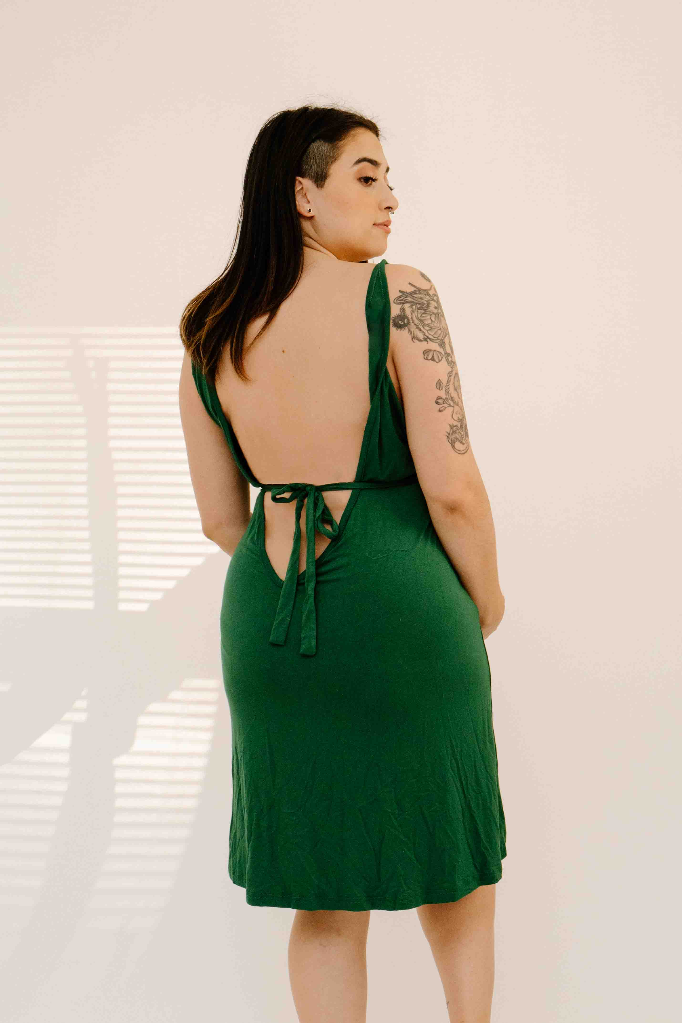 Juliet Labor & Postpartum Gown in Emerald-Limited Time - Image 4