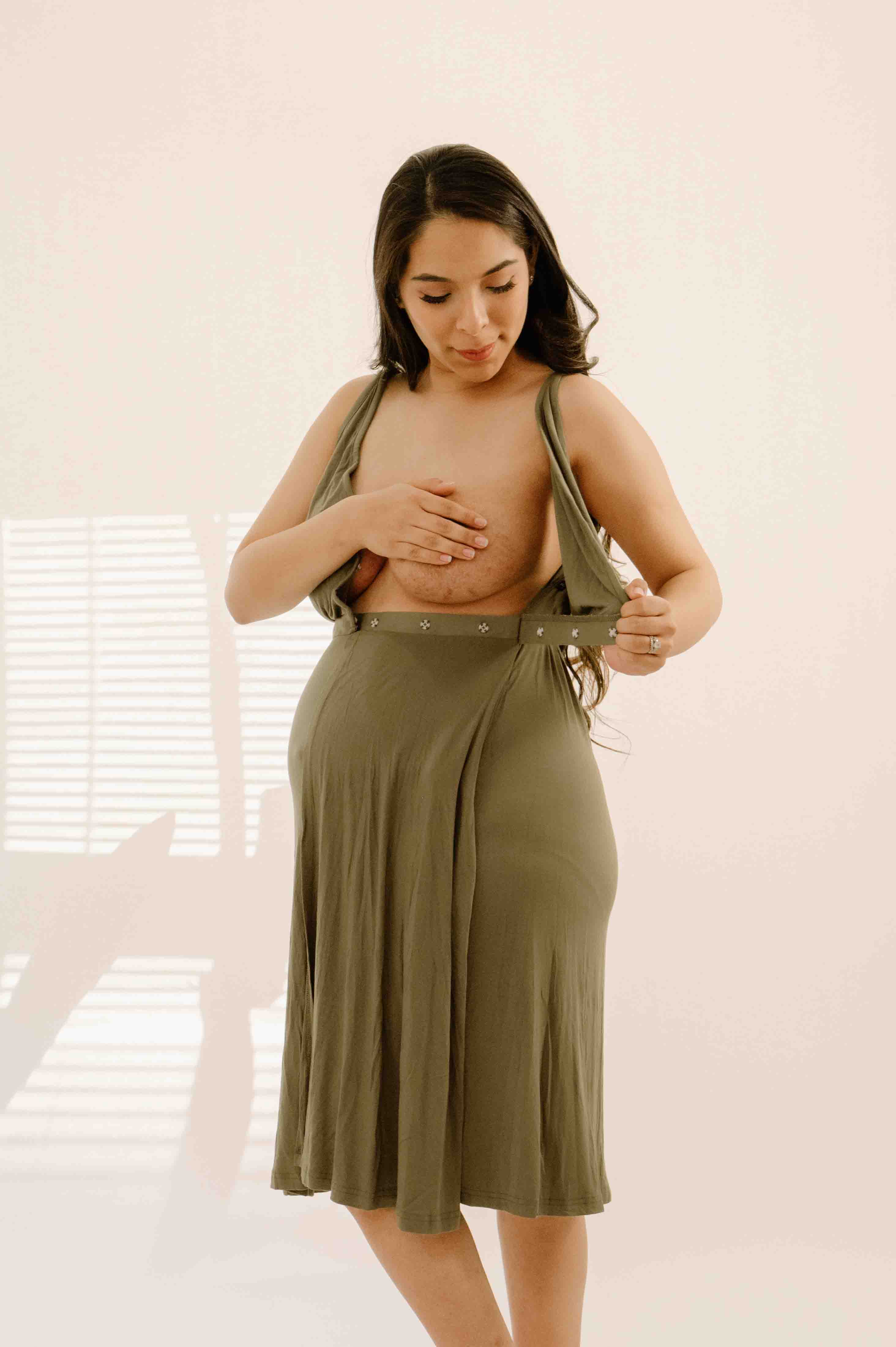 Juliet Labor & Postpartum Gown in Sage-Limited Time - Image 4