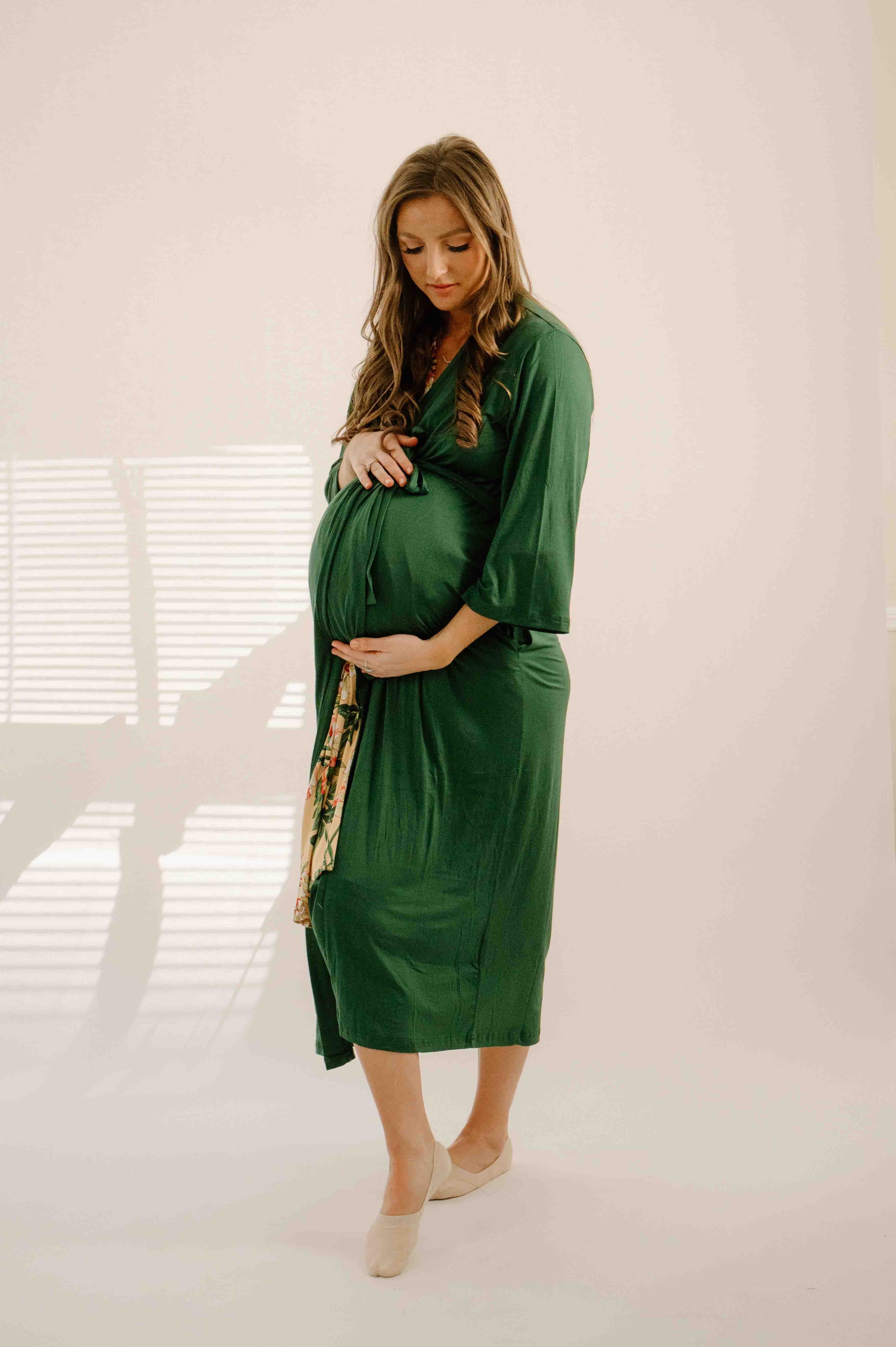 Robes in Emerald - Image 4