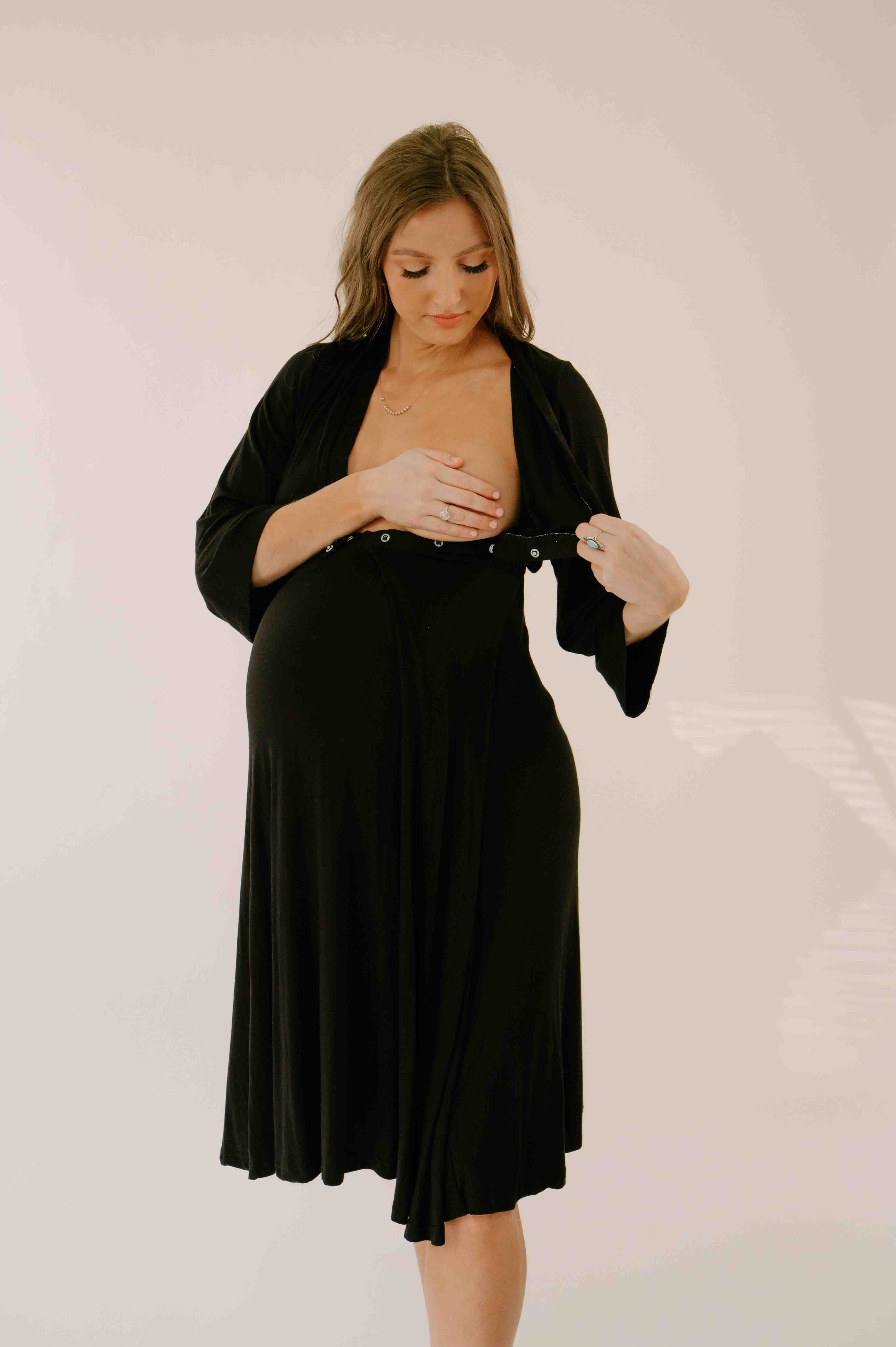 Lila Labor & Postpartum Gown in Black - Image 4