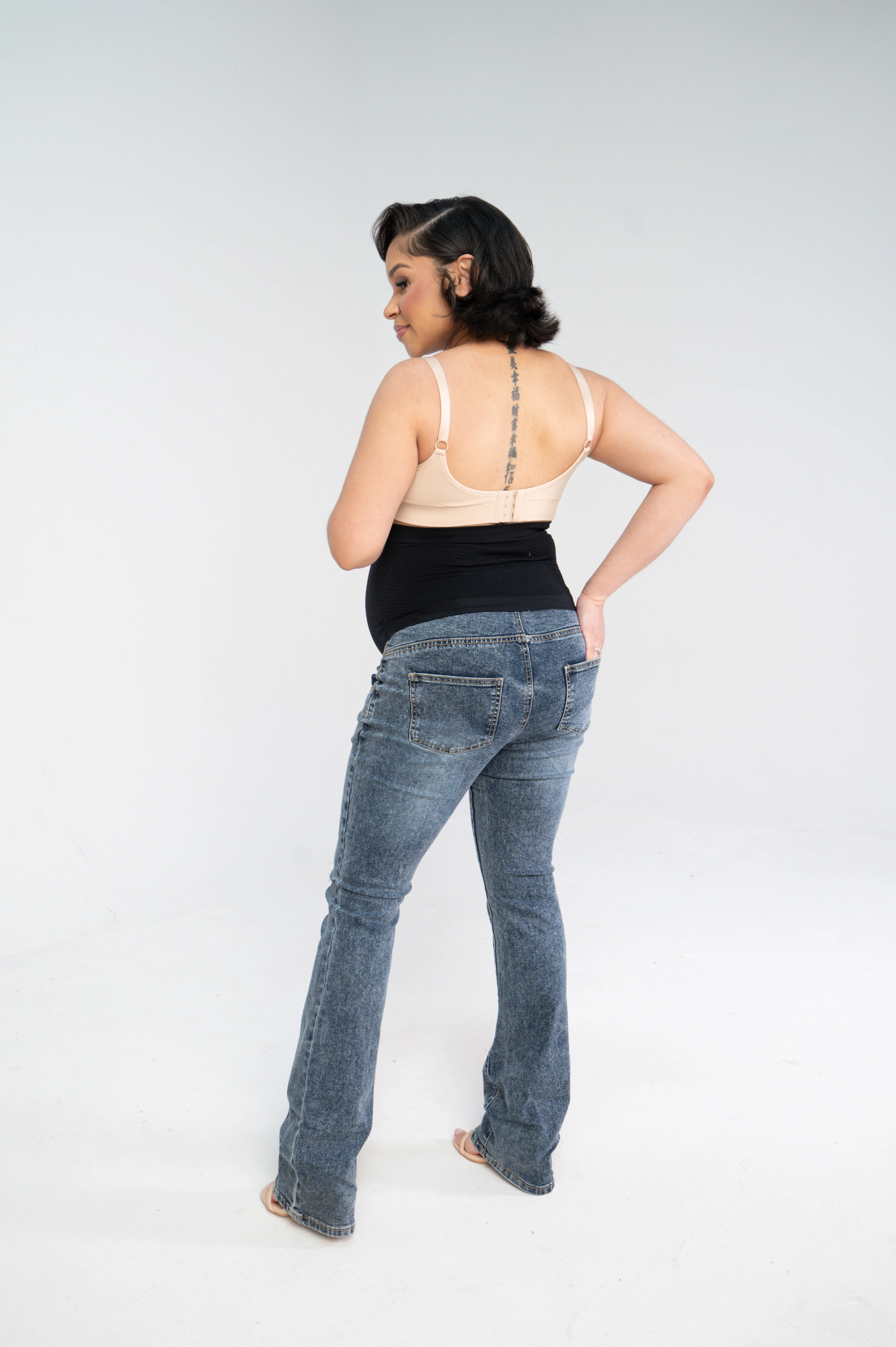 Lila Bootleg Maternity Denim Jeans Indigo - Image 5
