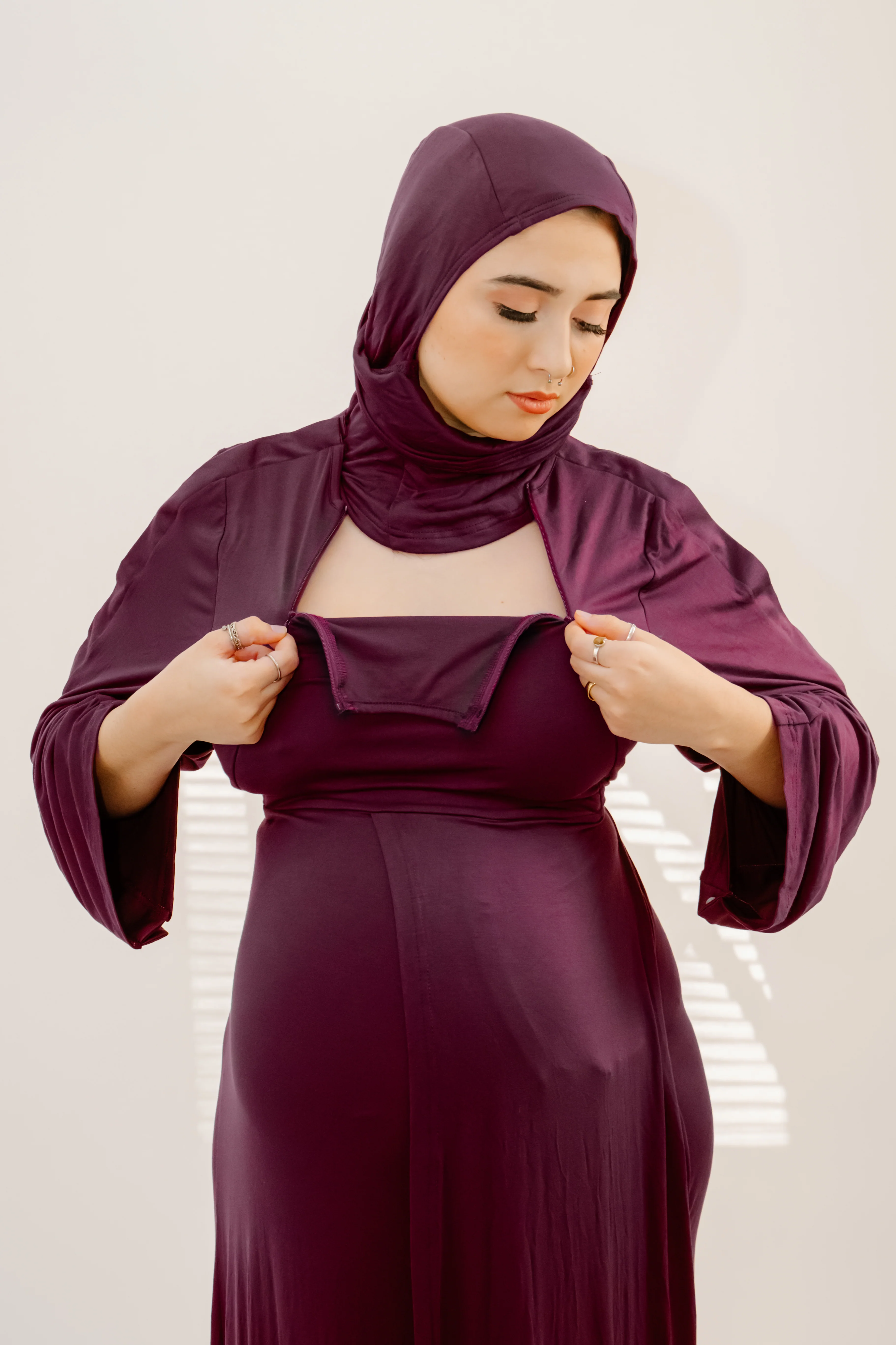 Nadia Labor & Postpartum Gown in Plum - Image 5